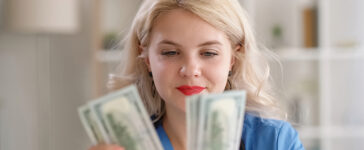 A-speedy-solution-to-your-urgent-financial-needs-in-the-form-of-instant-deposit-loans.